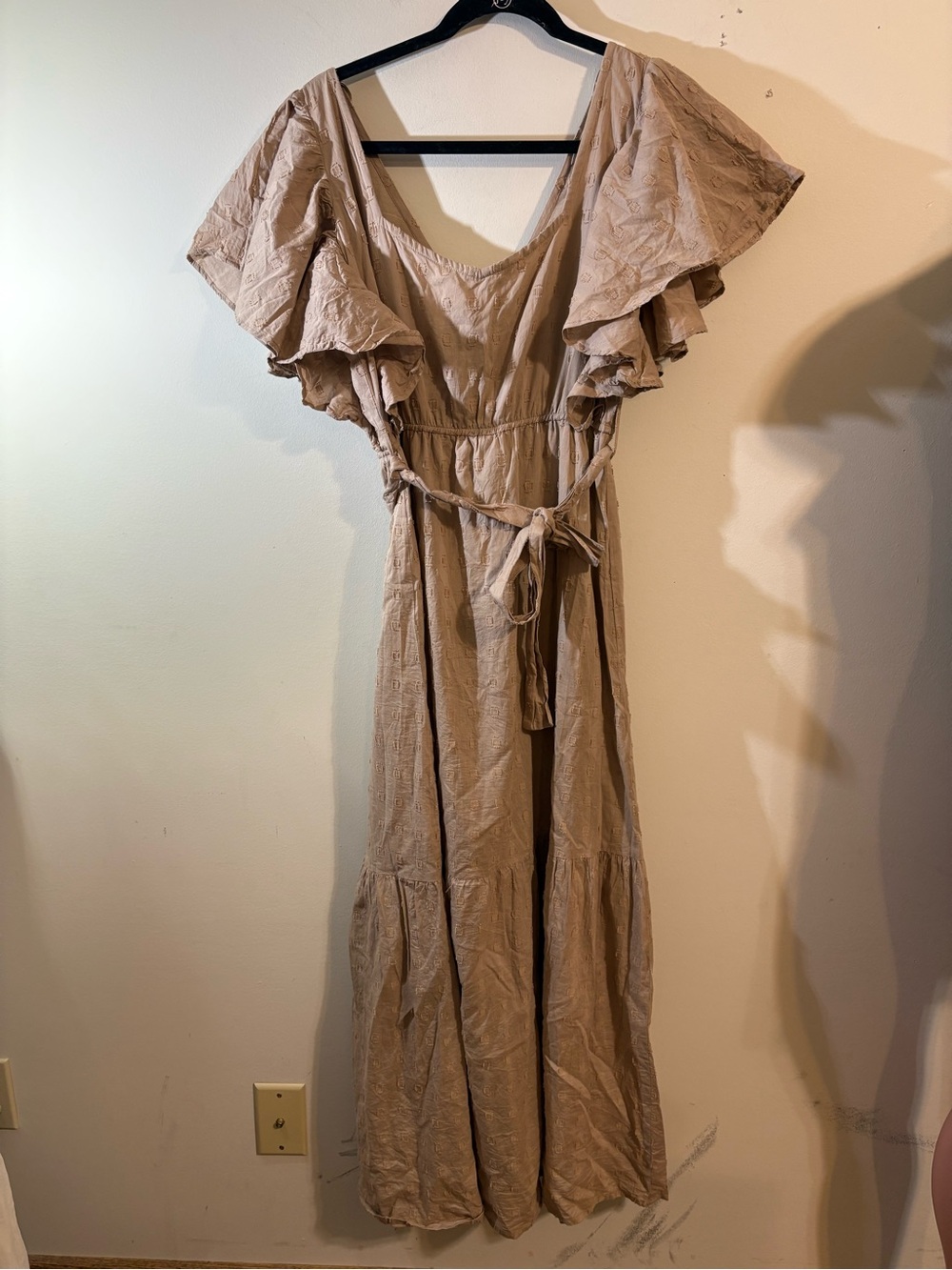 Sim & Sam Tan Maxi Dress tiered short ruffle sleeves tie waist women’s large